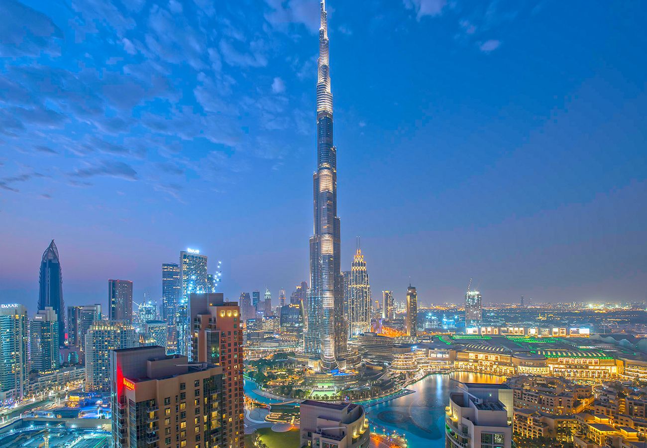 Apartment in Dubai -  Spectacular Burj Khalifa View | 2BR | 29 Boulevard