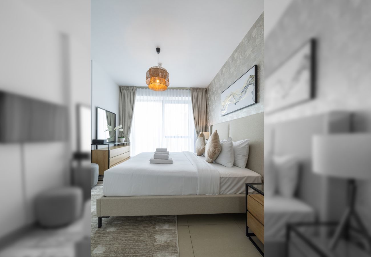 Apartment in Dubai -  Spectacular 2BR with Burj Khalifa & Fountain View
