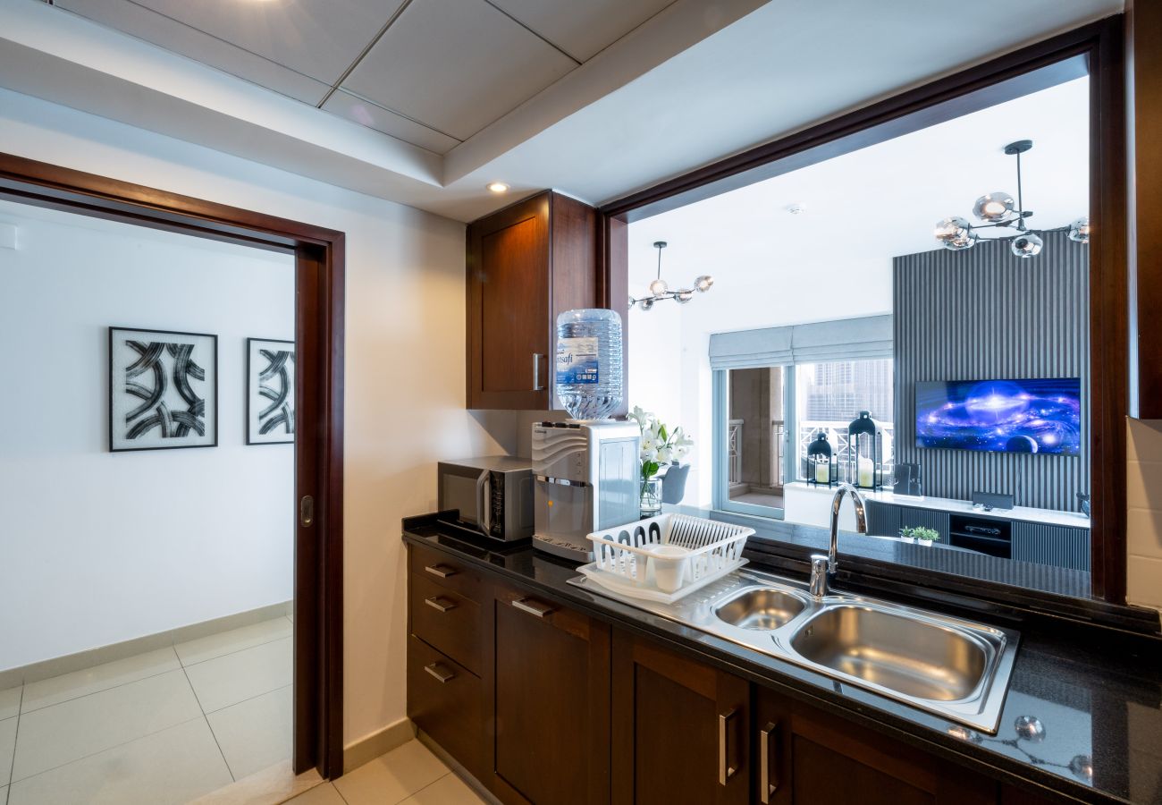 Apartment in Dubai -  Spectacular 2BR with Burj Khalifa & Fountain View