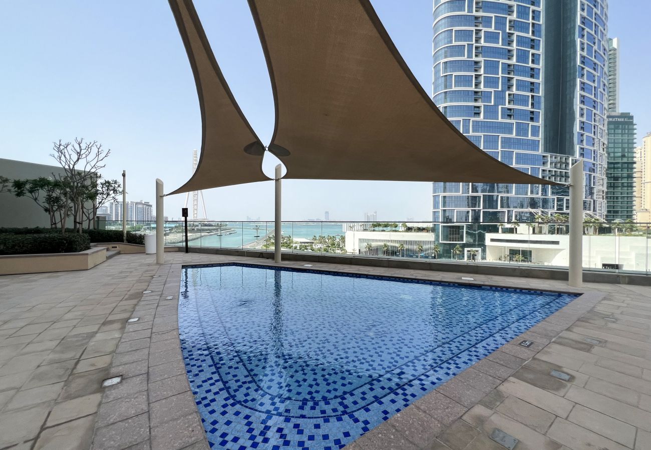 Apartment in Dubai - Live by the sea at Dubai Marina 52|42 1BR Unit