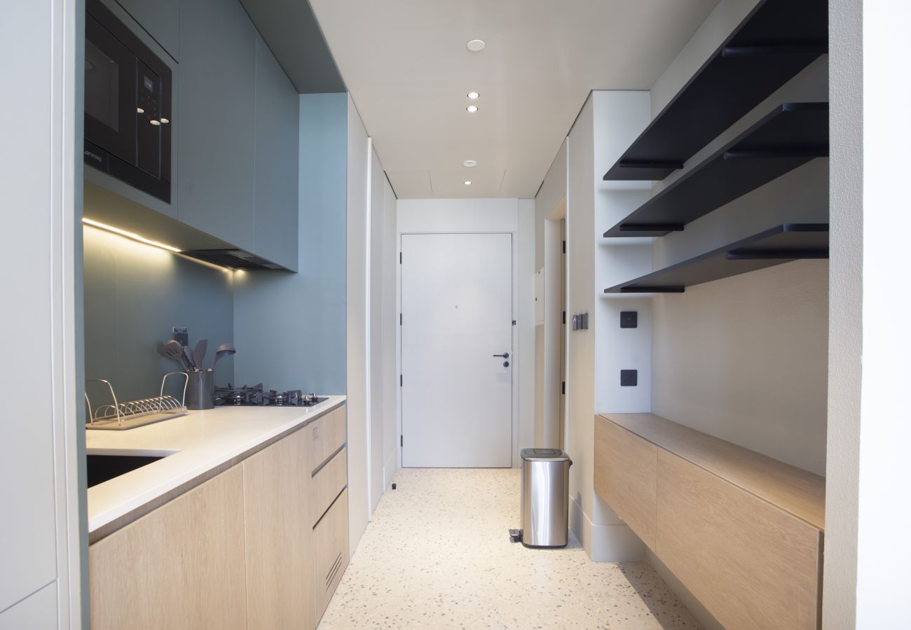 Studio in Dubai - Modern Executive Studio| Burj View |Upside Living 