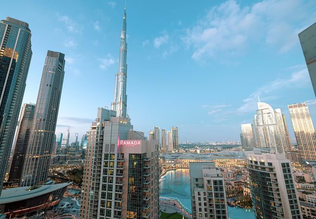Apartment in Dubai - Fountain View Signature Residence with Terrace | 135 SQM