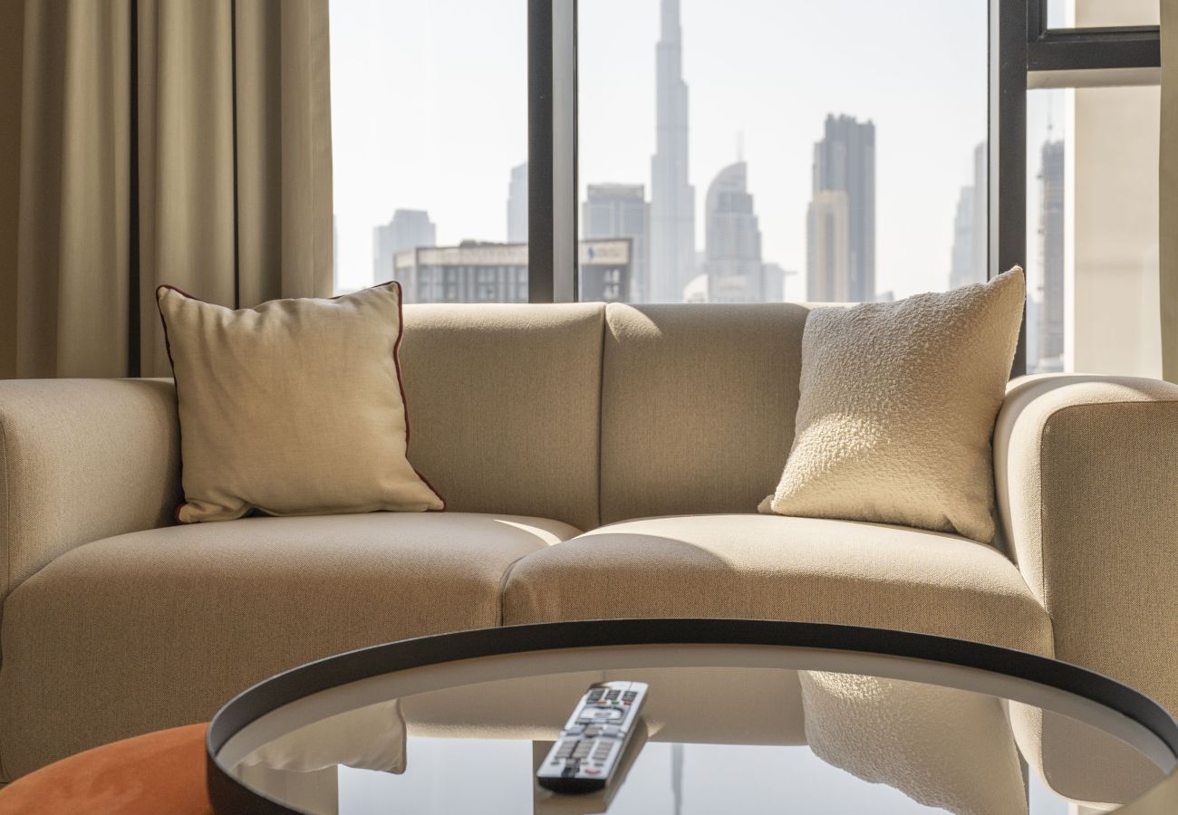 Apartment in Dubai - Upscale Studio w/ Burj View, Upside Living