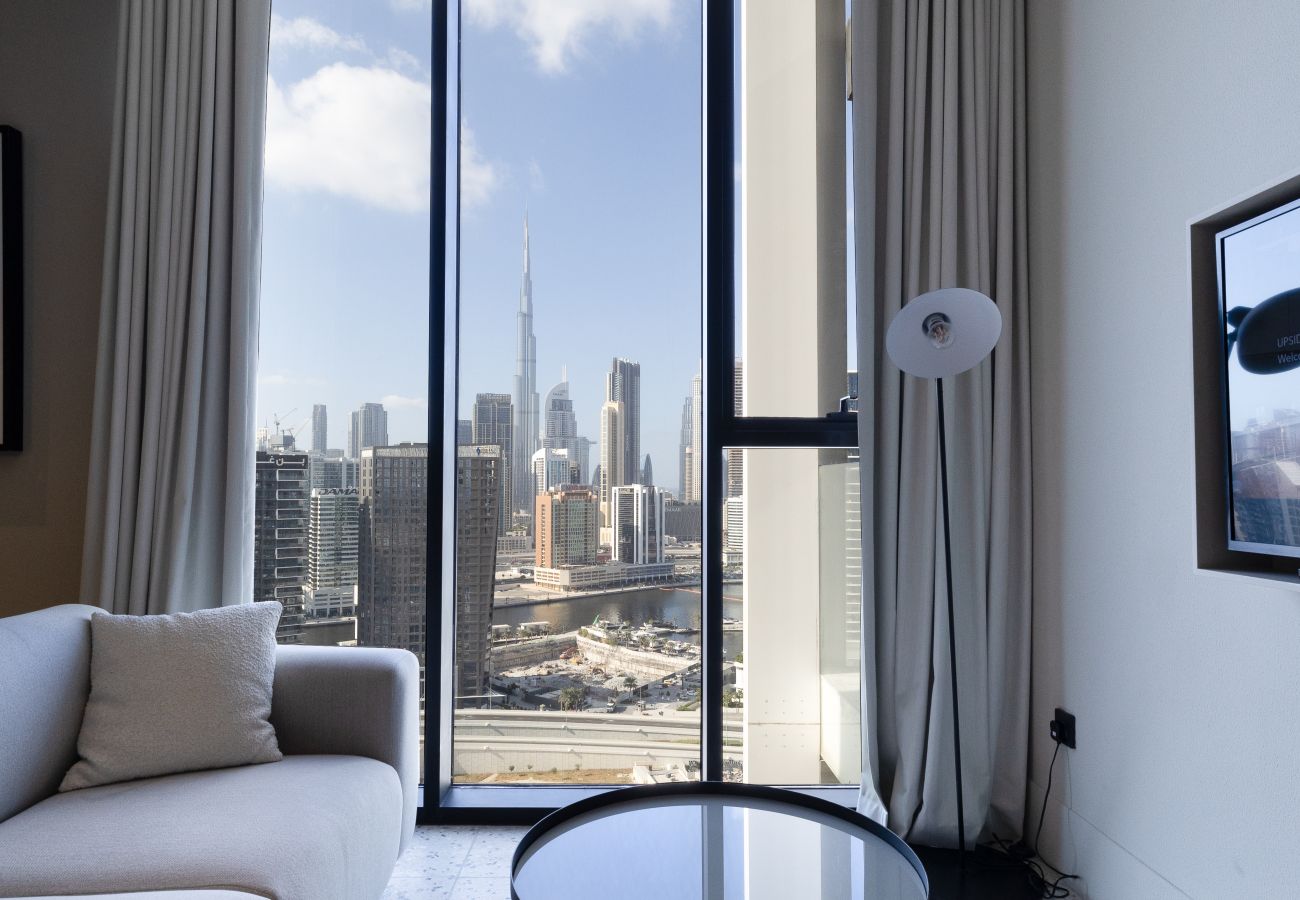 Studio in Dubai - Modern Studio at Upside Living  with Burj Views - Business Travelers