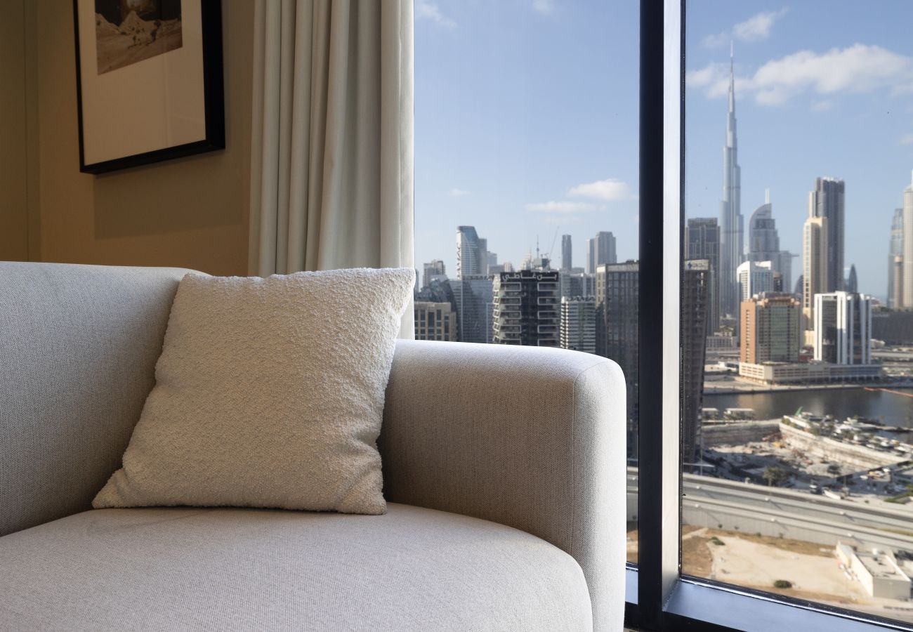 Studio in Dubai - Modern Studio at Upside Living  with Burj Views - Business Travelers