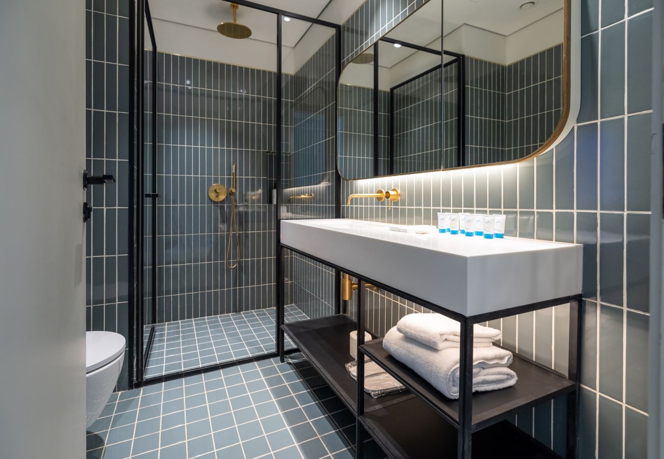 Studio in Dubai - Modern Studio | Burj Khalifa View | Upside Living