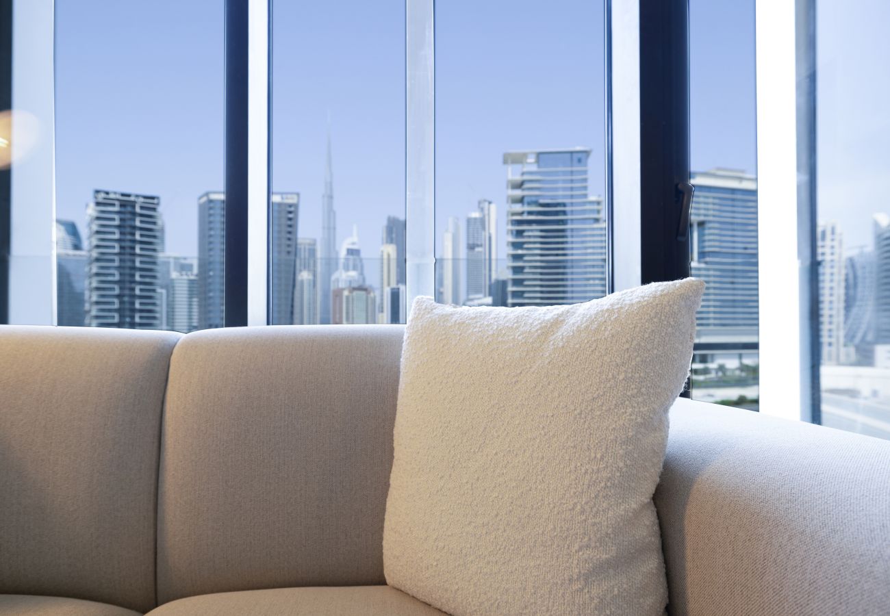 Studio in Dubai - Modern Studio | Burj Khalifa View | Upside Living