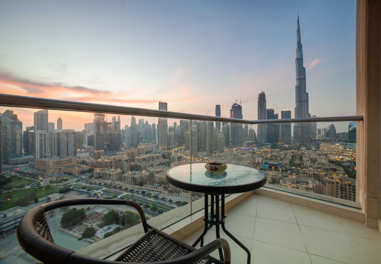 Апартаменты на Dubai - Upgraded Apartment w/ Stunning Burj Khalifa View 