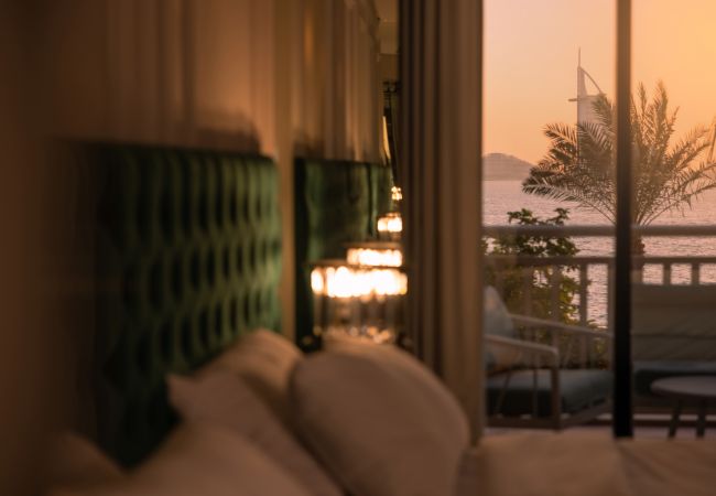 Апартаменты на Dubai -  Signature Residence - The Palm Jumeirah - 2 Bedrooms 170 SQM
