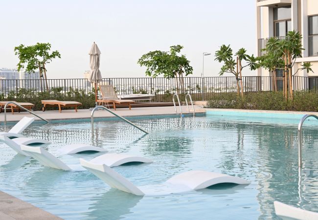 Апартаменты на Dubai - Modern Boho 1BR Sleeps4, Balcony/Pool/Gym/DXBHills