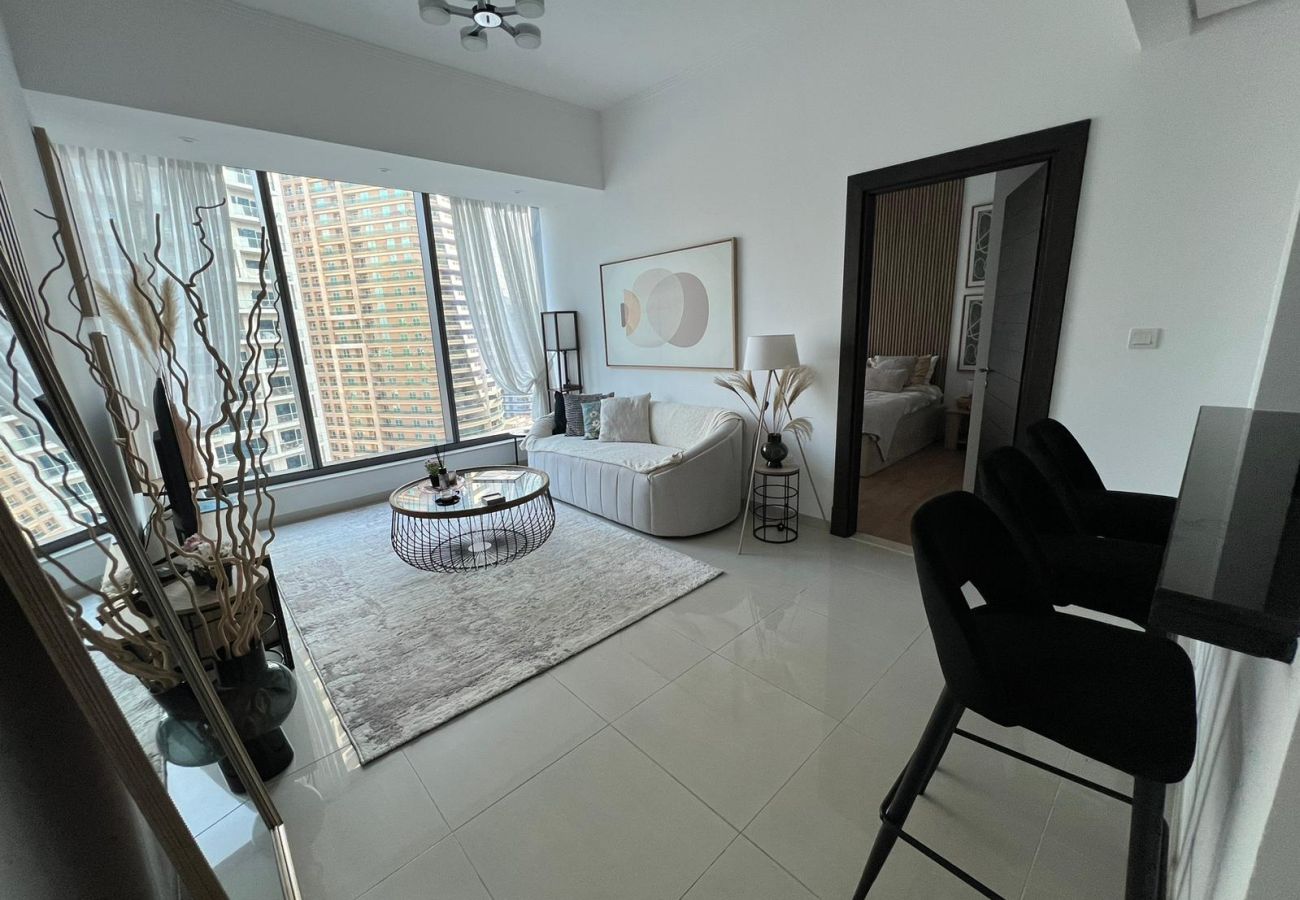 Апартаменты на Dubai - Chic & Comfy 1BR in Dubai Marina