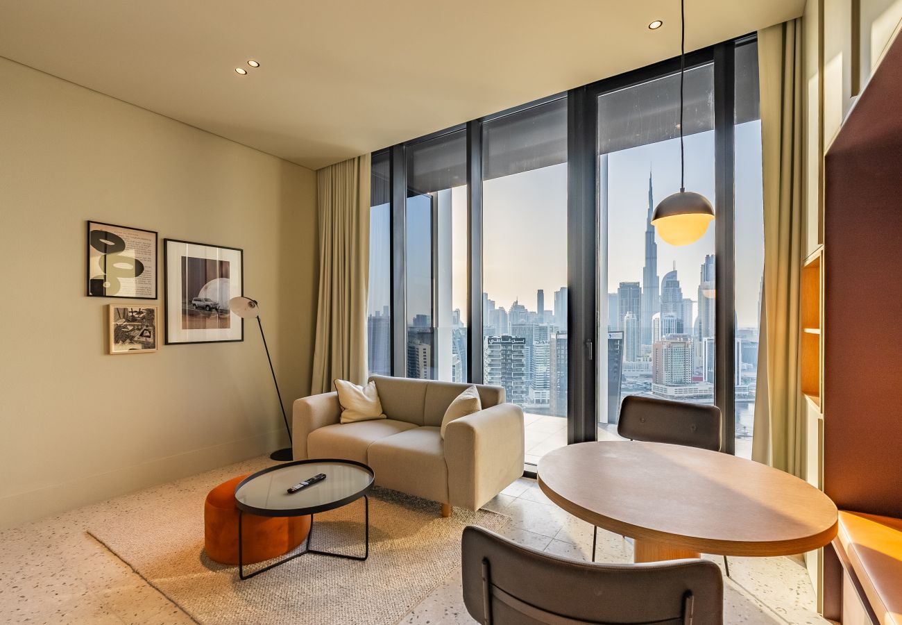 Апартаменты на Dubai - Executive Studio at Upside Living with Burj Views