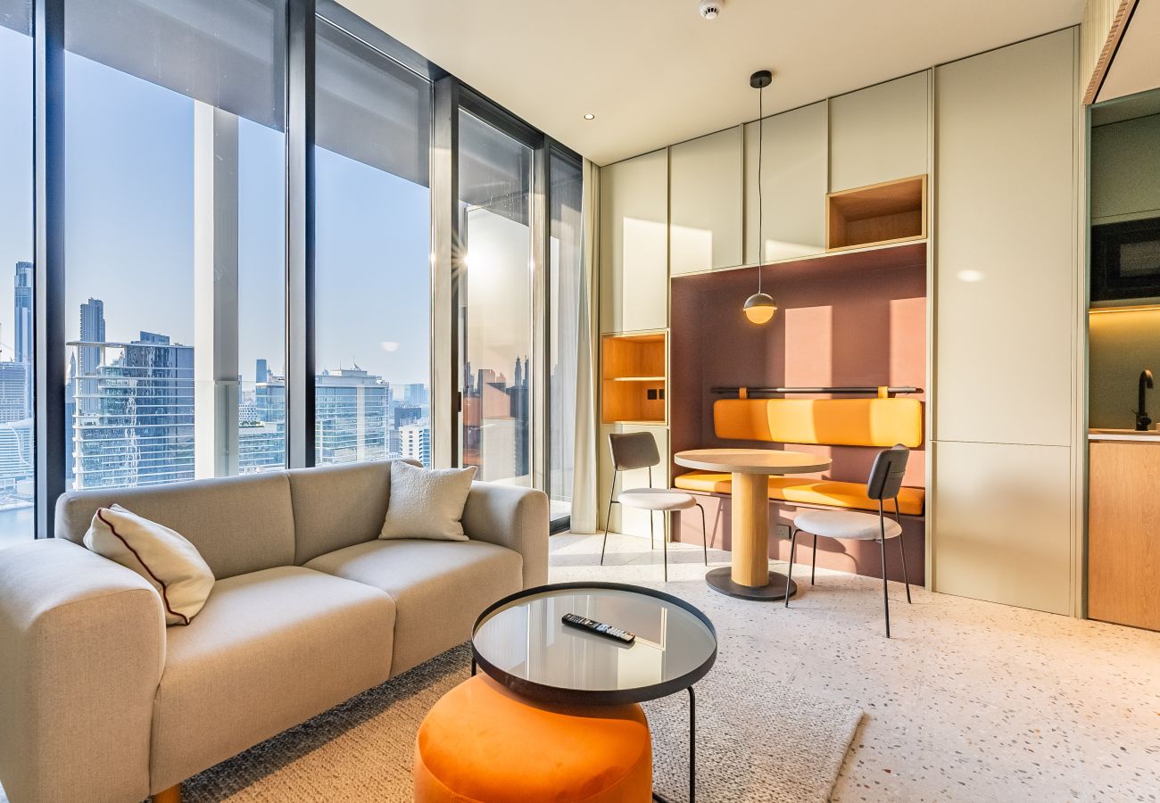 Апартаменты на Dubai - Executive Studio at Upside Living with Burj Views