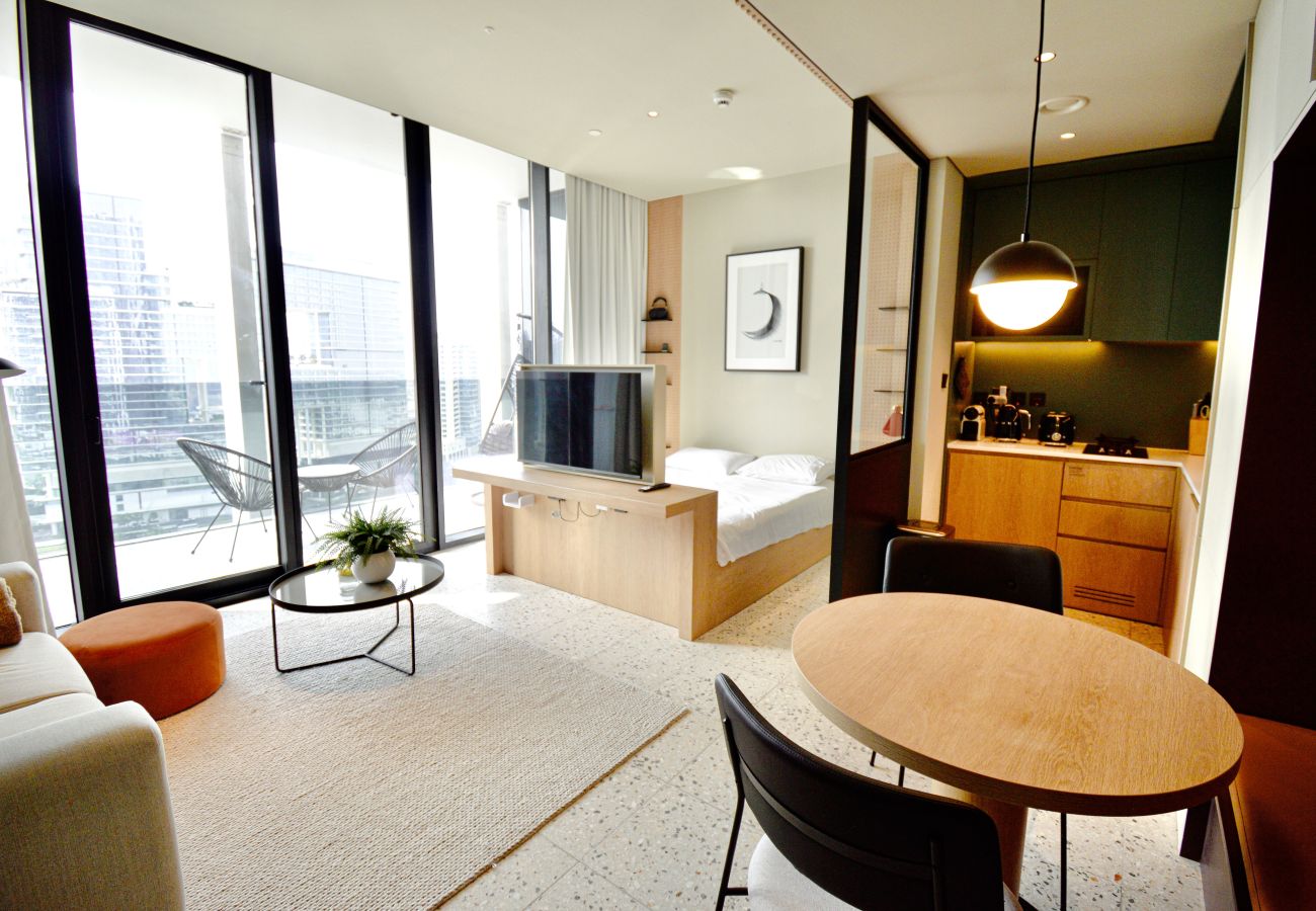 Квартира-студия на Dubai - Burj View Studio at Upside Living - Business Travel Ready